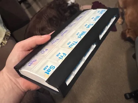 Pill box lock for traveling