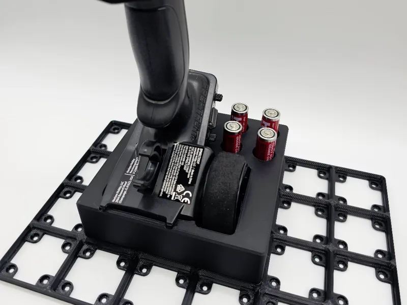 Spektrum SLT2 3x3 upright Gridfinity holder w/ AAs