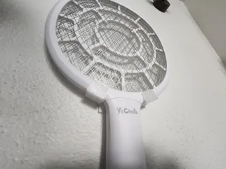 Electric fly-swatter wall mount