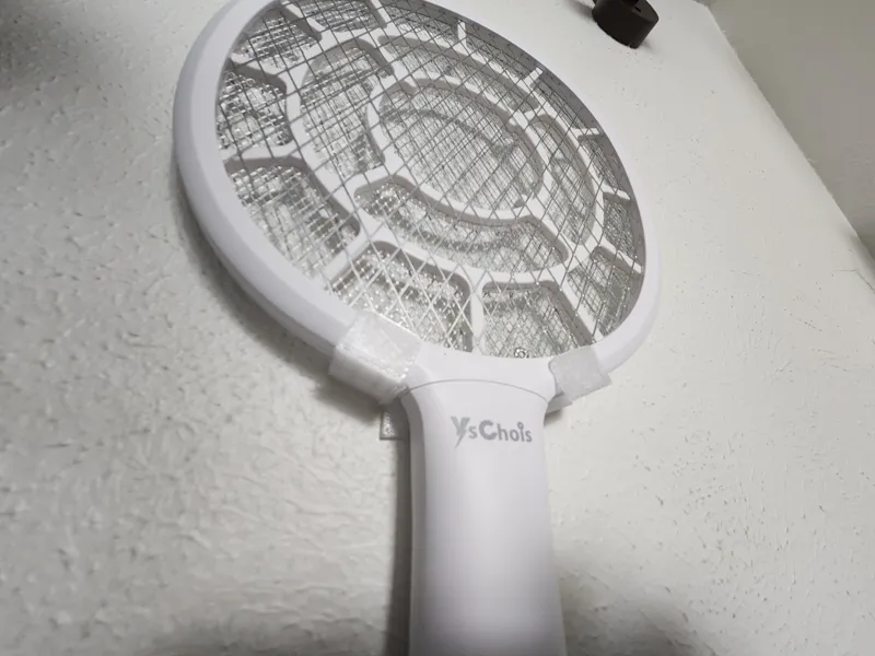 Electric fly-swatter wall mount