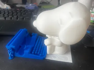 Snoopy Holder