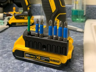 Screwdriver bits holder for DeWalt