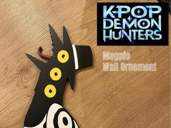 Magpie bird K-Pop Demon Hunters wall ornement