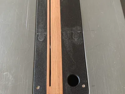 DeWalt DW7491 XE Saw - Replaceable Zero Insert