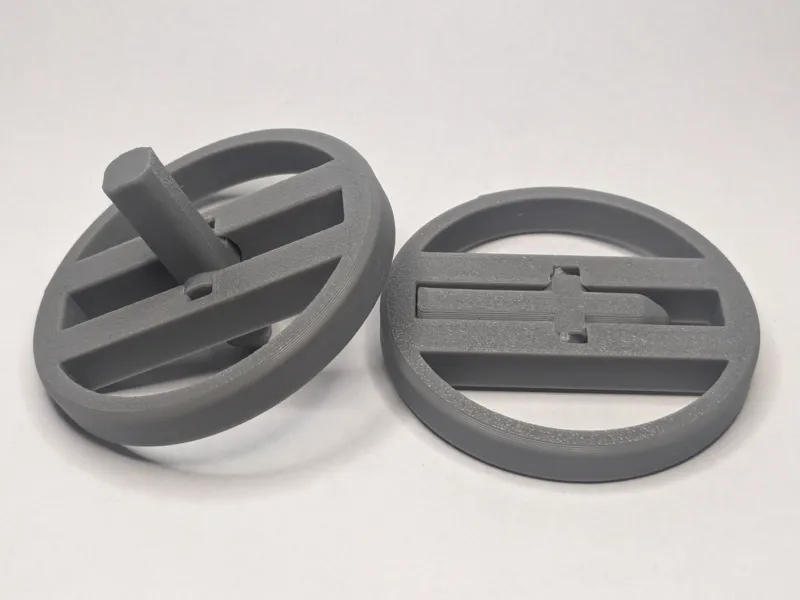 Foldable spinning top print in place