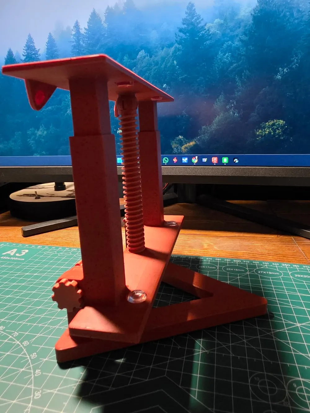 Reclaim Your Desk-Universal Folding Keyboard Stand - Free 3D Print ...