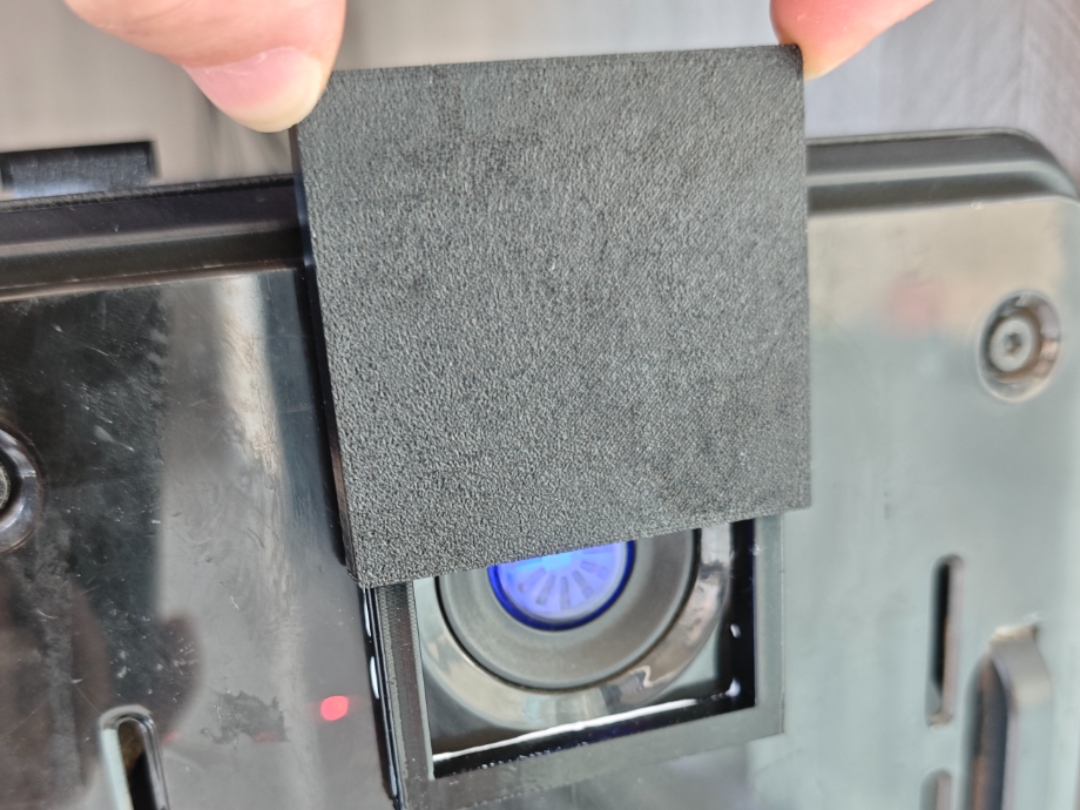 Miniatura 1 do modelo 3D 电脑开机键盖子和重启键盖子