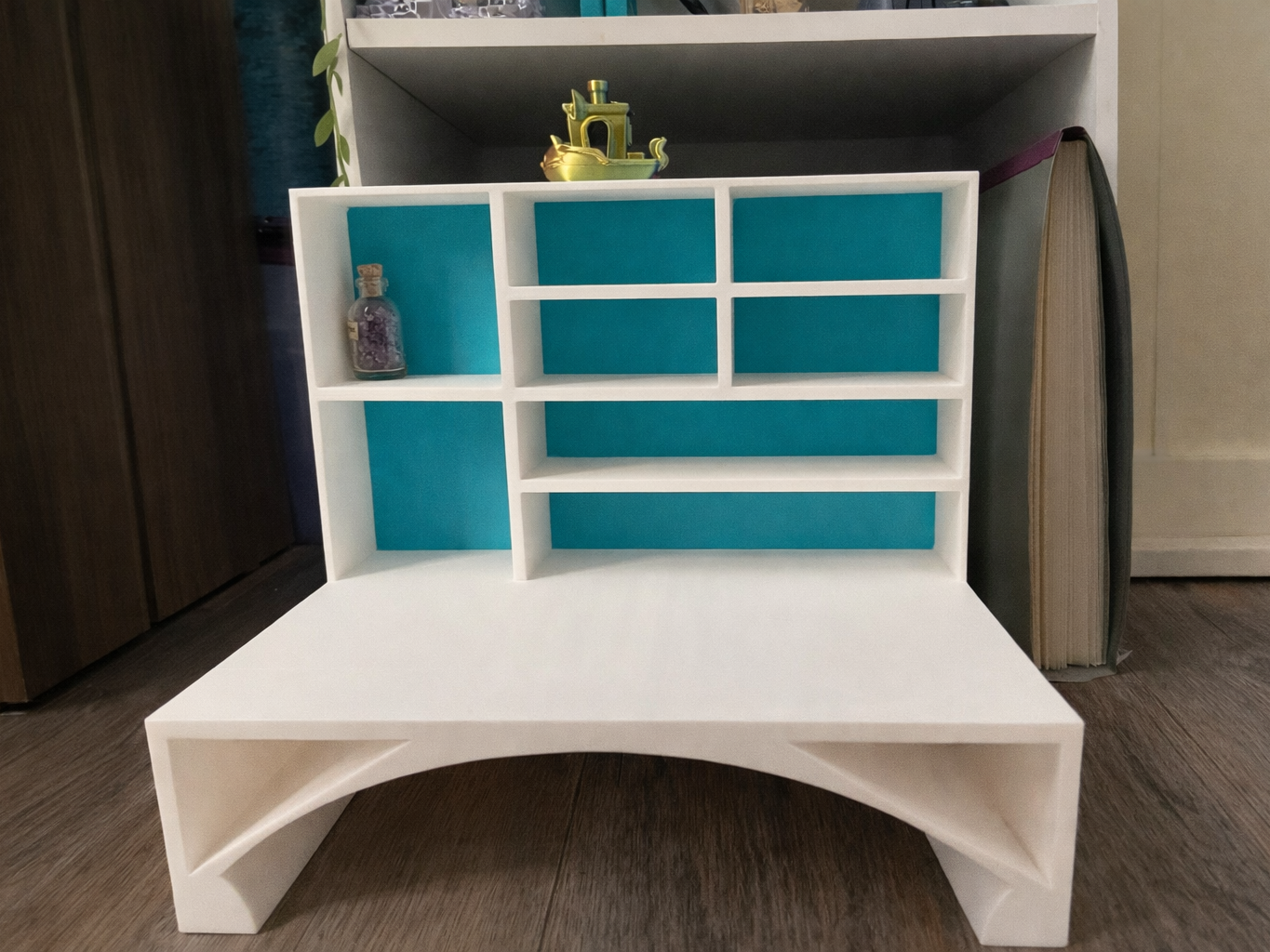 Crystal Display Shelf 