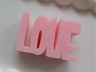 LOVE Schriftzug Perle