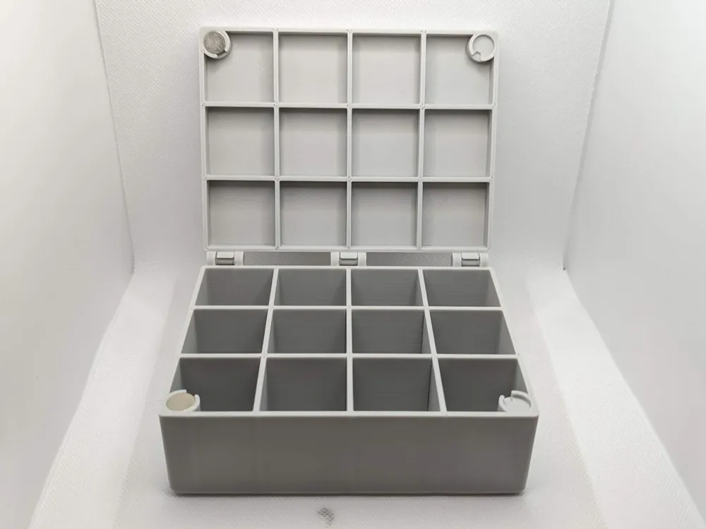 Parametric Hinged Box With Dividers and Magnetic Closure - Free 3D ...