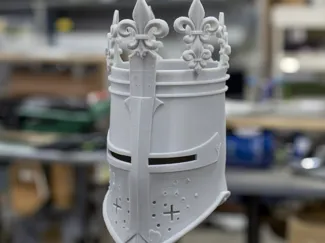roi des templiers casque