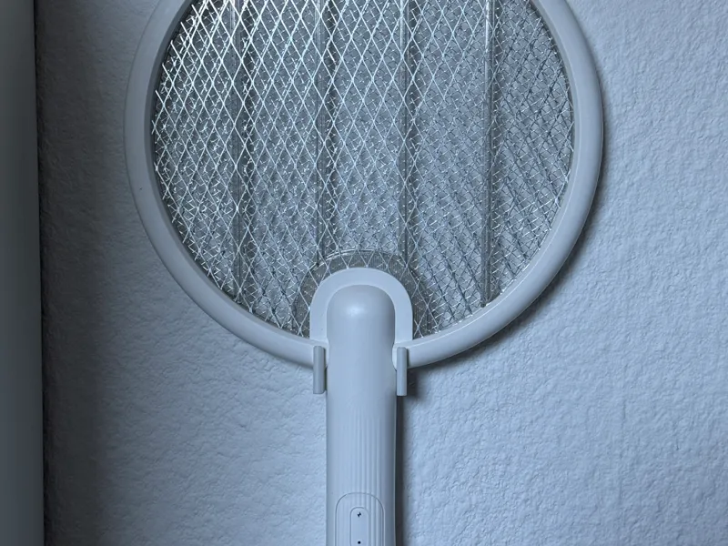 Qualitell mosquito swatter wall mount / holder