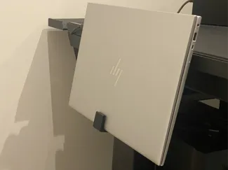 Magnus Pro Laptop mount