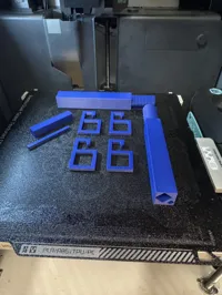 0.2mm layer, 3 walls, 18% infill