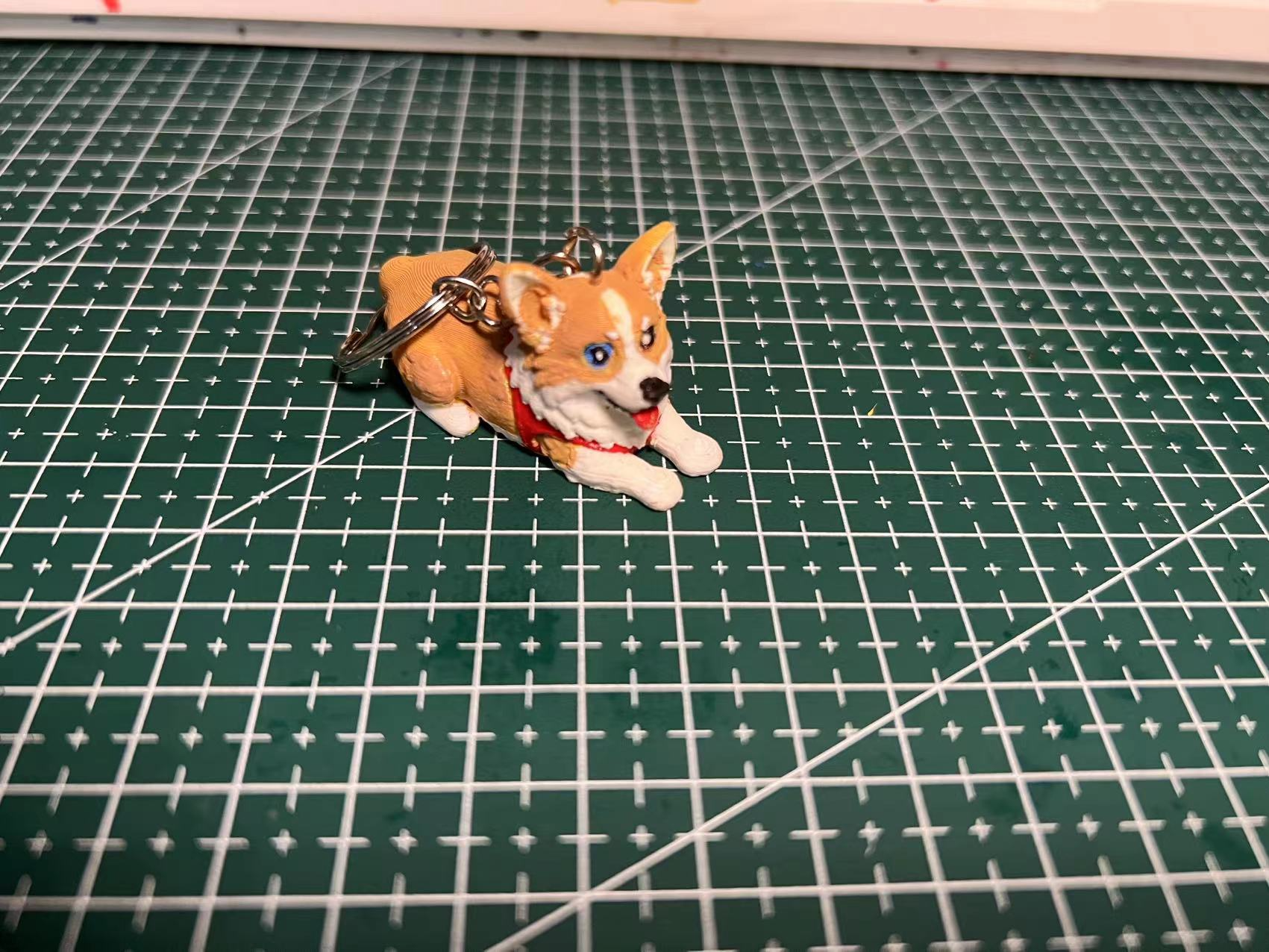 Miniatura 1 do modelo 3D 柯基冰箱贴+钥匙扣 ams 四色