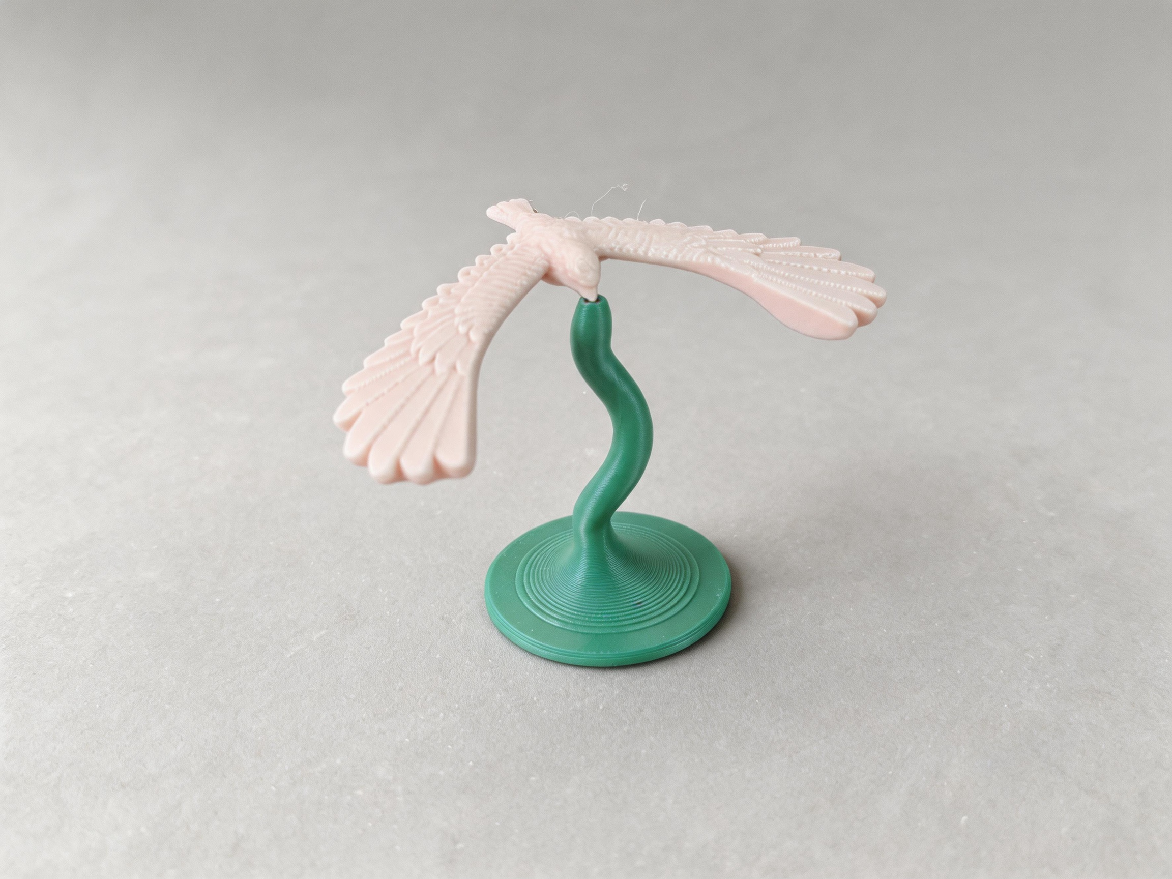 Miniatura 4 do modelo 3D 平衡鸟、平衡鹰、指尖上的不倒翁