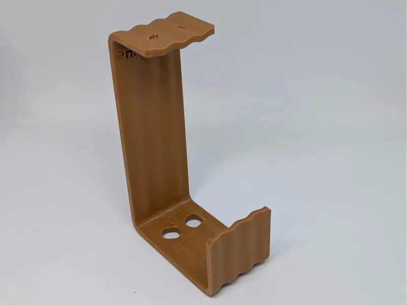 Wavy drop down hook: filament saver