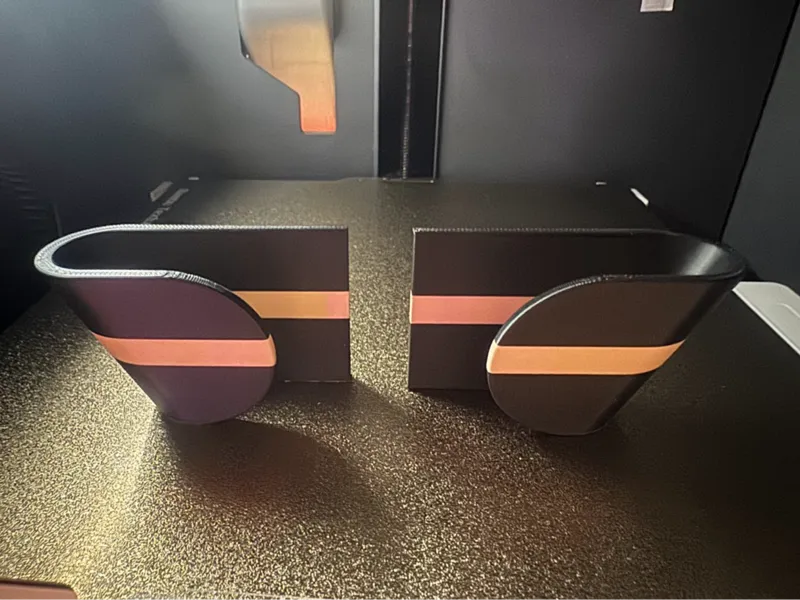 Dual Color Lid Holder