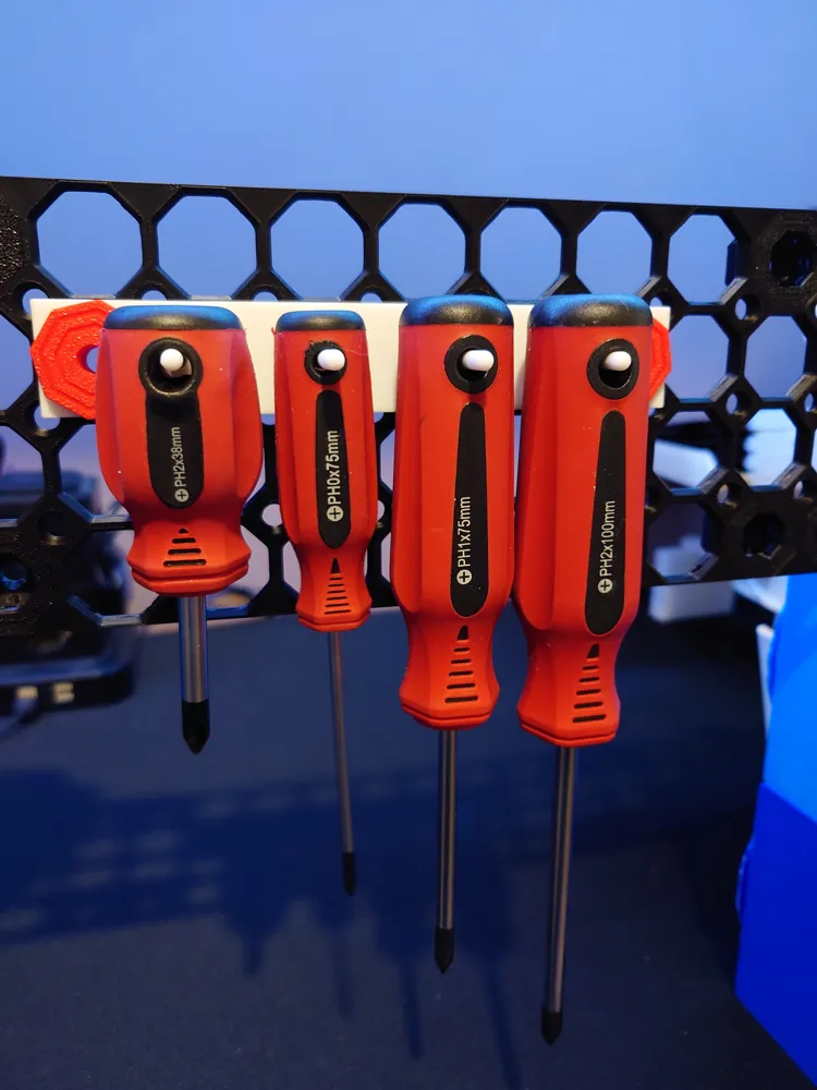 Parametric Screwdriver holder for MultiBoard - Free 3D Print Model ...