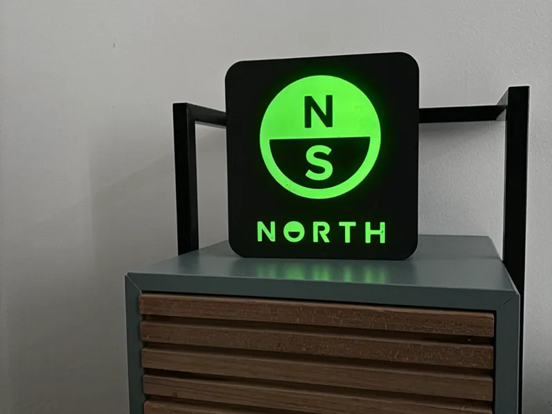 North lightbox