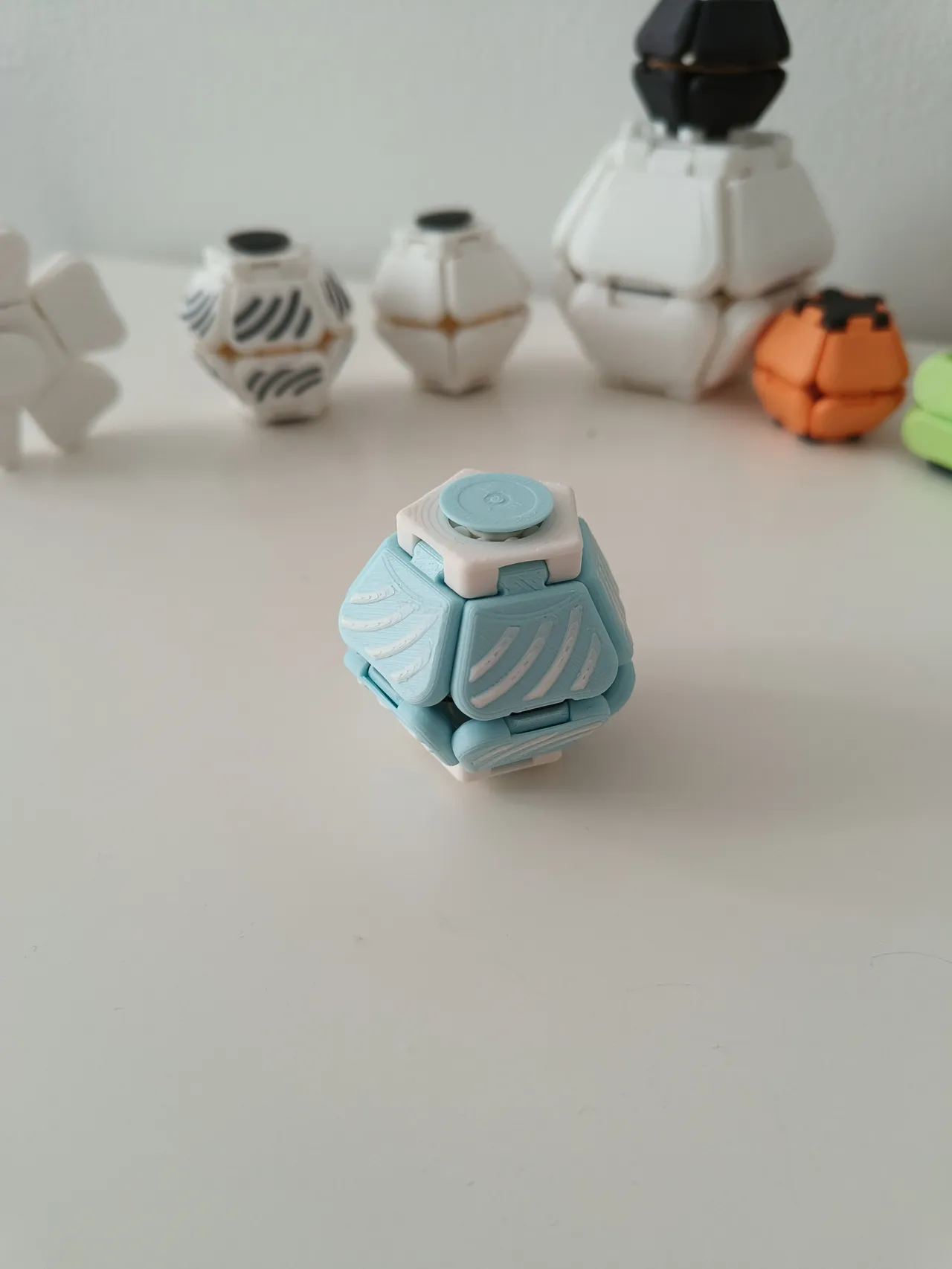PentaSpin - The Spinning Fidget Clicker view 2