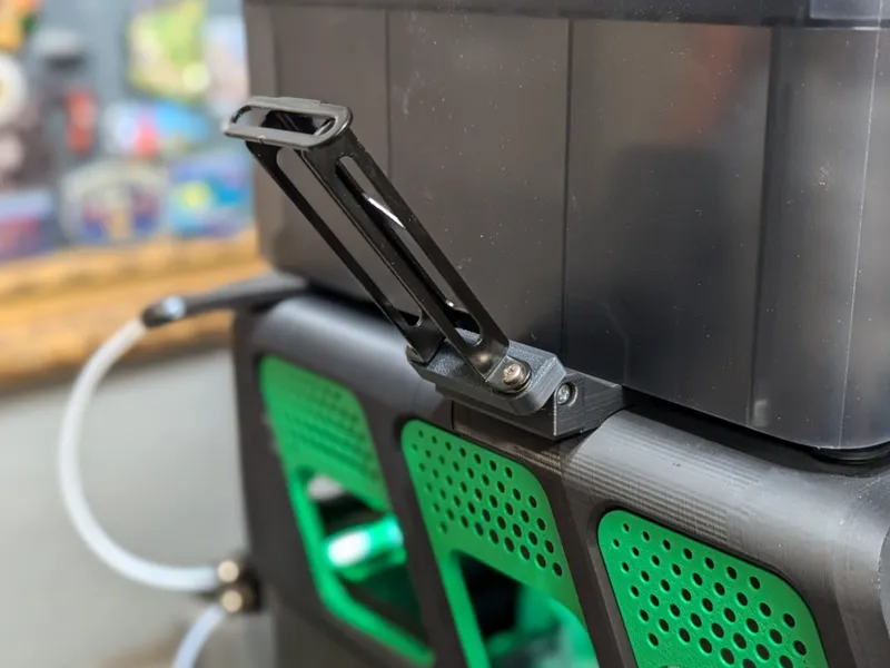 Foldable Side Mount for BLV AMS Riser