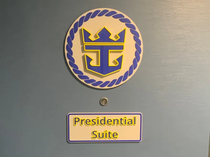 Royal Caribbean Door Magnet - Presidential Suite