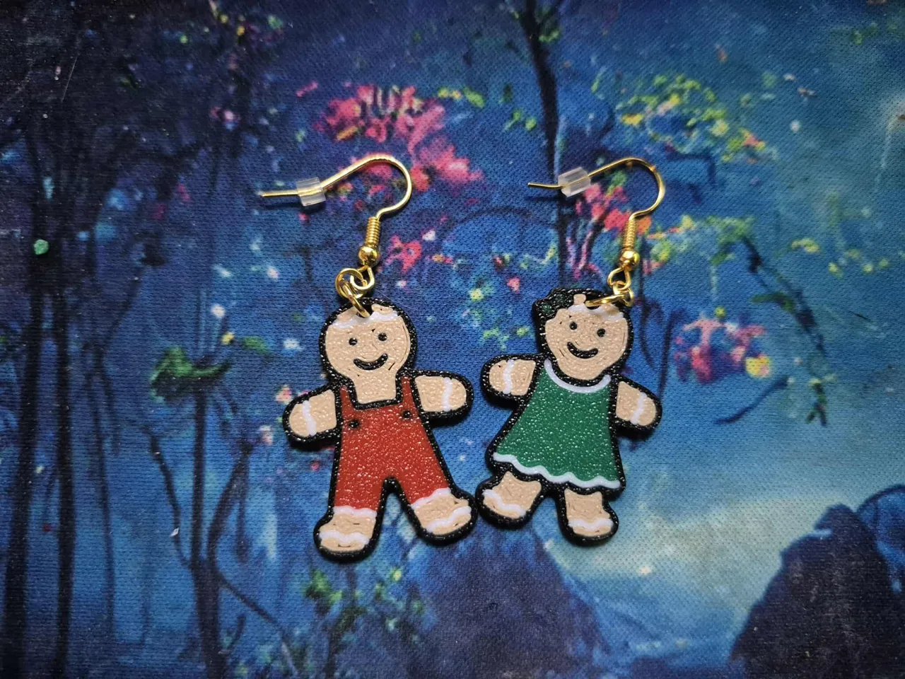 Gingerbread Boy Earrings view 3