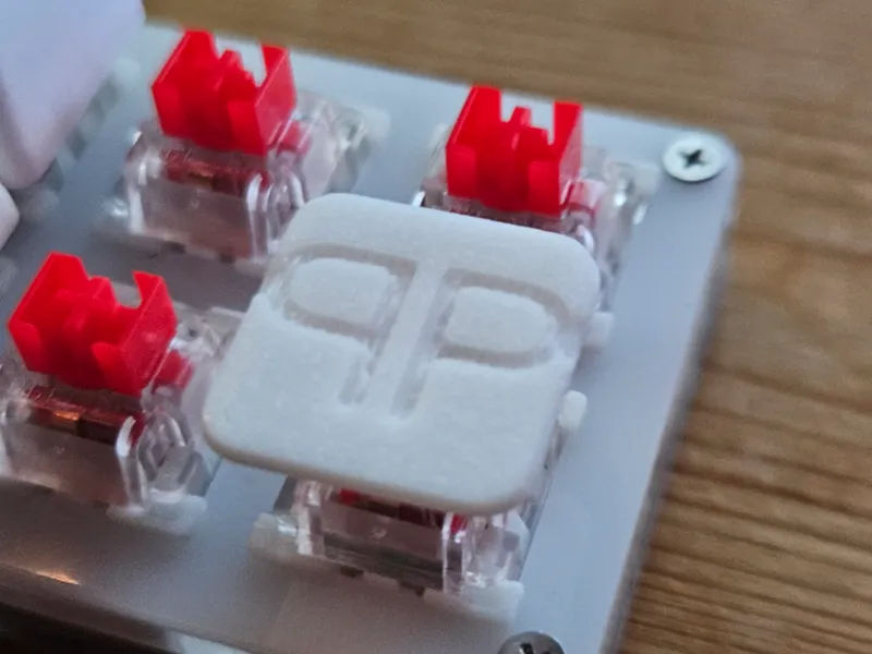 papaplatte keycap qp Logo