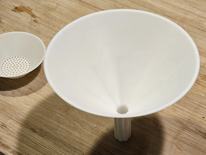 Funnel with Airvents and Filter