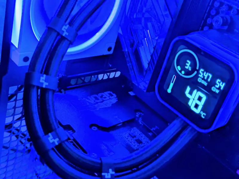 TubeComb for AIO with DeepCool Logo