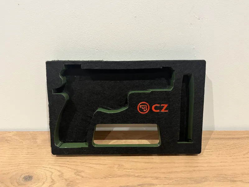 inszert mallette cz85