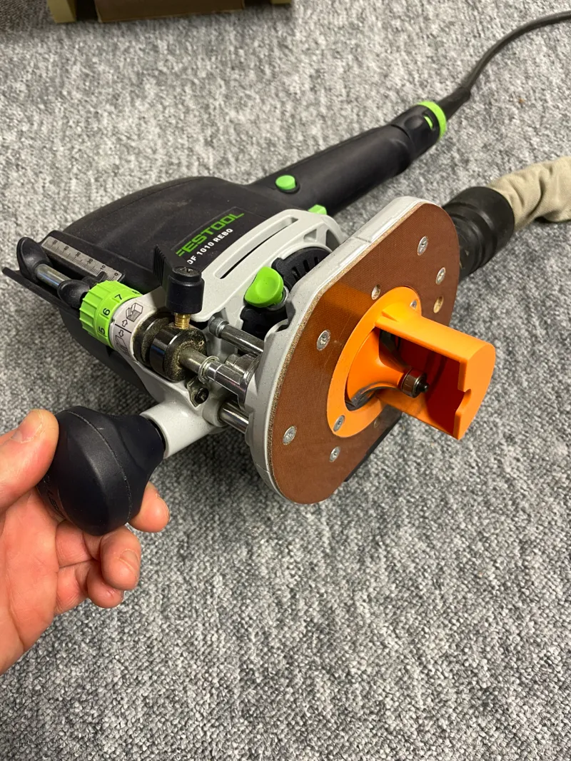 Dust cap for router