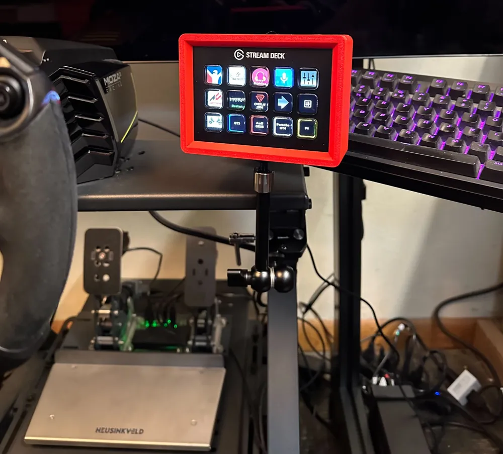 Stream Deck Mk2 Box with threaded hole Remixed by bundy - MakerWorld