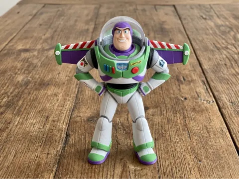 Figura decorativa: Buzz Lightyear Mini Figure | Toy Story — referencia de MakerWorld