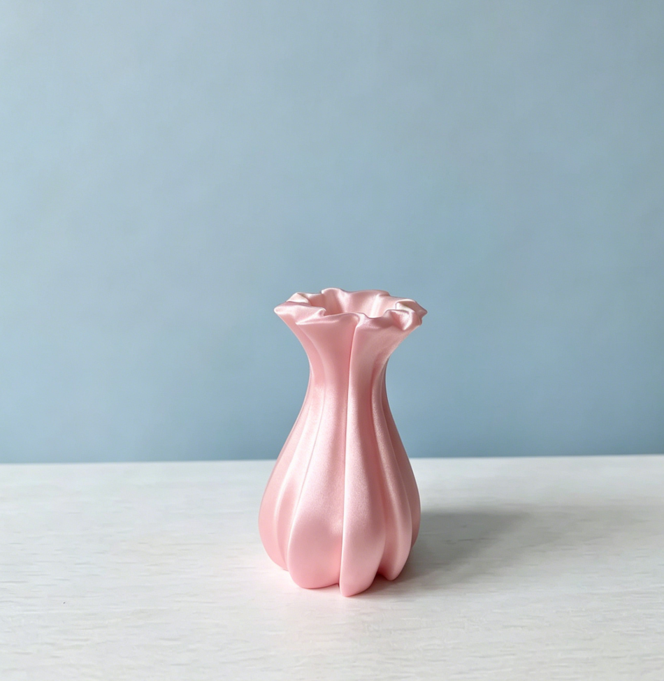 Miniatura 2 do modelo 3D 5 Mini Bud Vases Set 