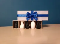 GiftBox_5 mini bud vase
