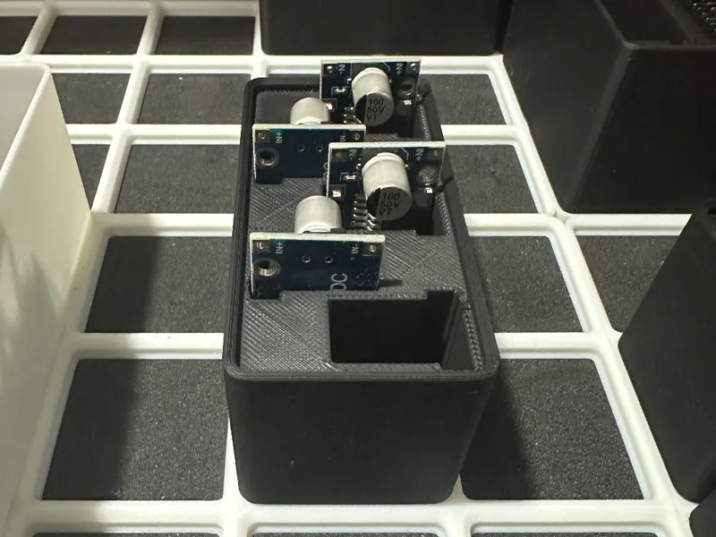 5x LM2596 DC-DC Buck Converter Gridfinity Holder