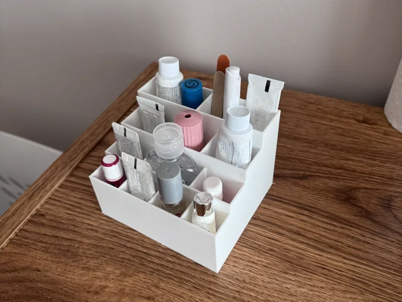 Organizer for bathroom\desktop