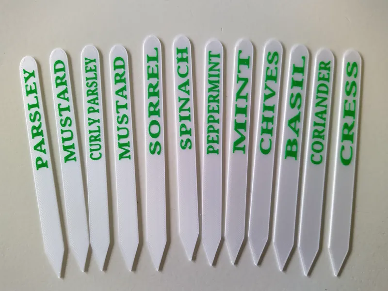 COMMON GARDEN HERBS STAKES SIGNS