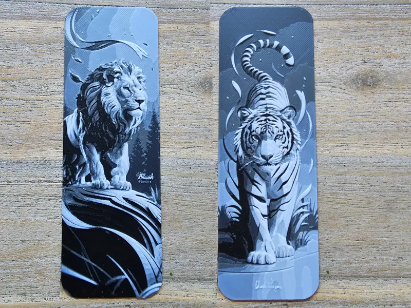 Bookmark set, Lion and Tiger Papercut illustration