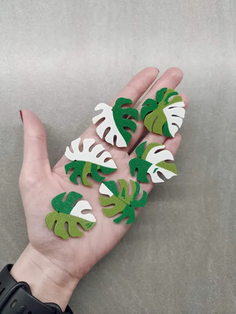 Monstera variegata earrings / keychains view 3