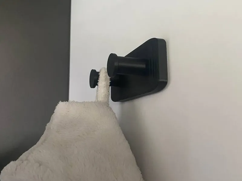Minimalist Double Hanger – Tape Mount