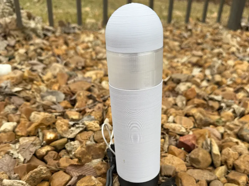 Outdoor 12V Bollard-Style Pathway Light
