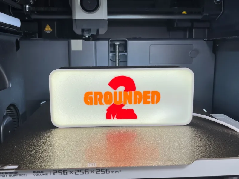 Lightbox Grounded 2