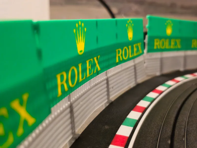 Banner R for AFX Catch Fence