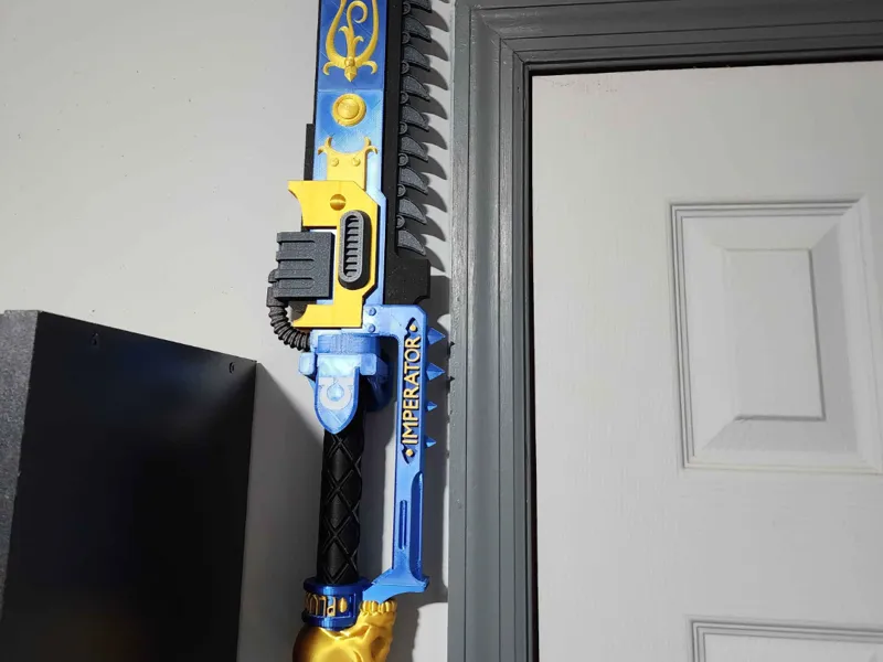 Chainsword Wall mount Ultra Marine