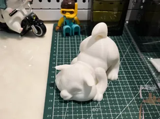 一只开心的小狗,后续有时间再出多色拆件版本