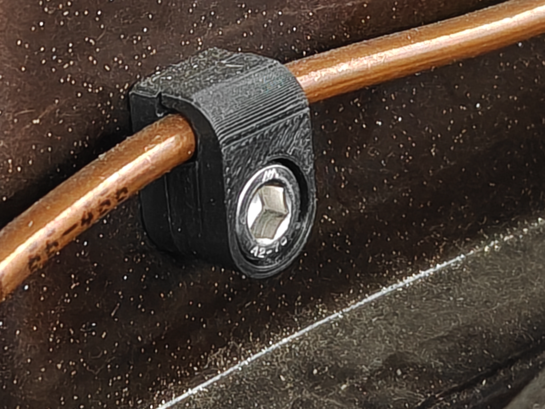 Low profile 3/16" Brake line holders 