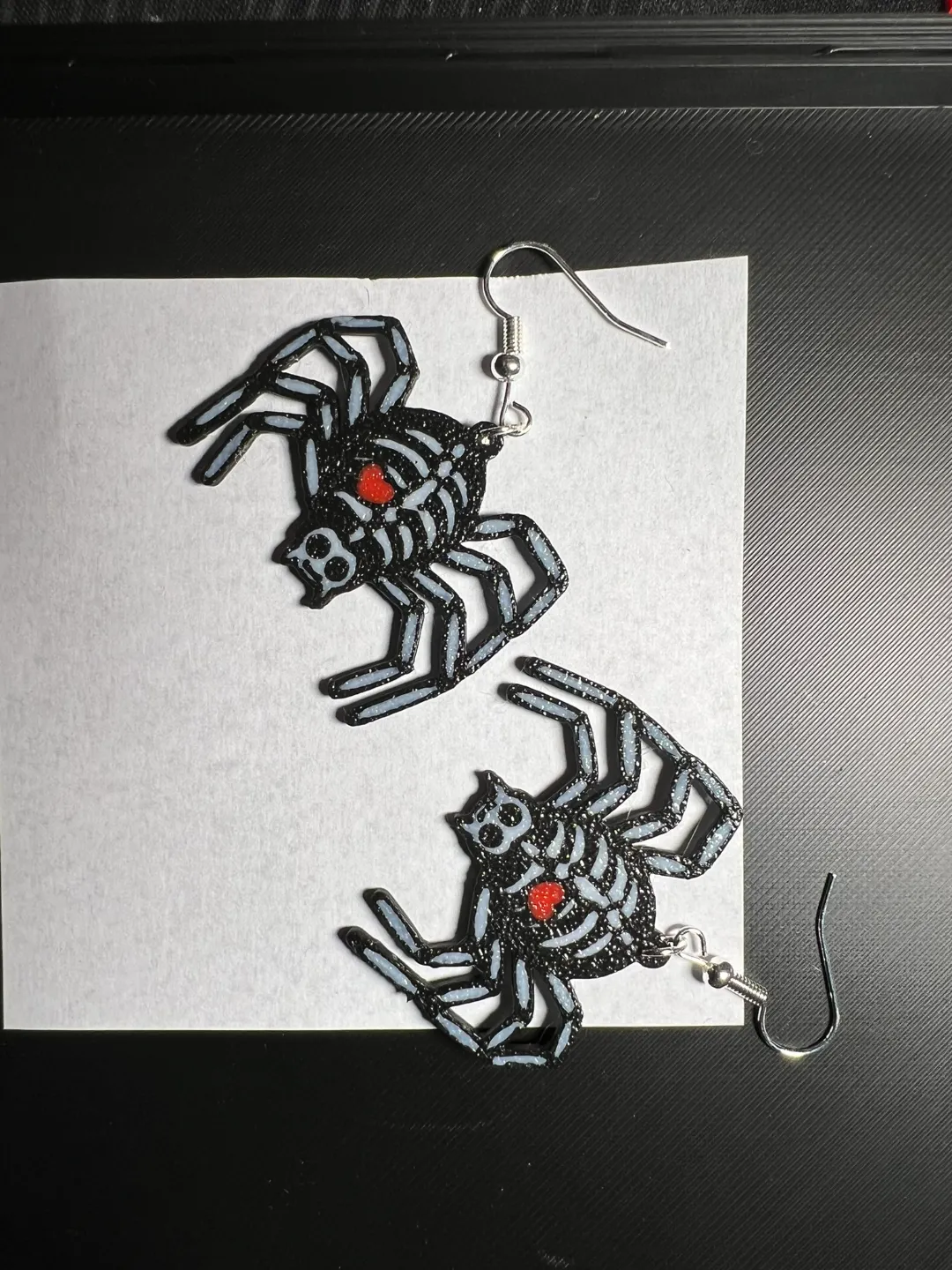 Spider Skeleton Earring Halloweem view 3